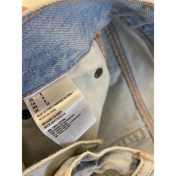 American Eagle AE Tom Girl distressed light denim jeans shorts 8 button fly NEW - Picture 8 of 11